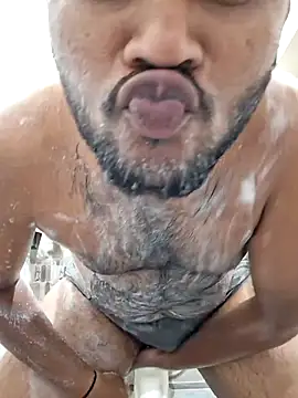 LundChodumera online show from March 23, 2026, 2:04 am