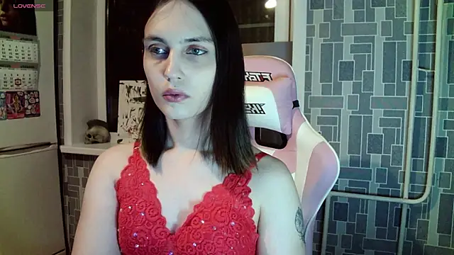 Snapshot of BlackHe4rts_ chatting on December 21, 2024, 6:44 pm BlackHe4rts  online show from December 21, 2024, 6:44 pm