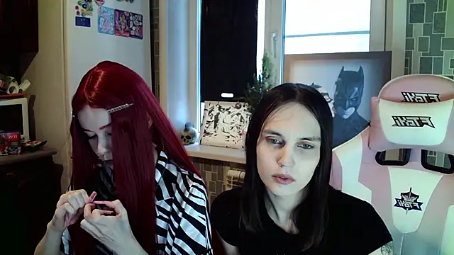 Snapshot of BlackHe4rts_ chatting on February 13, 2025, 11:06 am BlackHe4rts  online show from February 13, 2025, 11:06 am