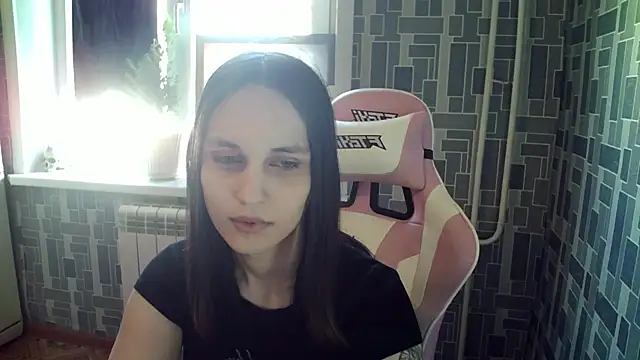 Snapshot of BlackHe4rts_ chatting on March 19, 2025, 4:57 am BlackHe4rts  online show from March 19, 2025, 4:57 am