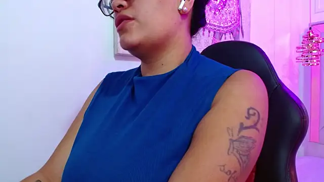 violletha online show from March 31, 2026, 12:27 pm