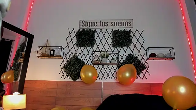 Angelgraham 1 online show from September 22, 2025, 3:14 pm