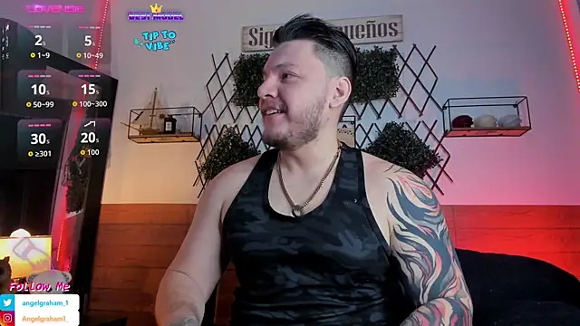 Angelgraham 1 online show from December 22, 2025, 3:09 pm