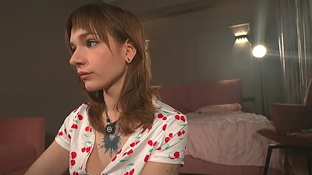 EnchantedIvy online show from April 28, 2026, 6:57 pm