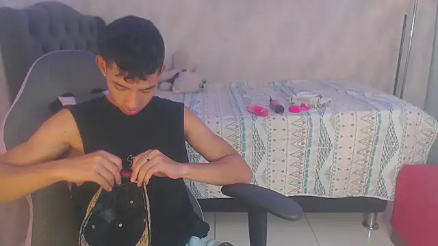 jose sexycumm online show from February 2, 2025, 8:08 pm