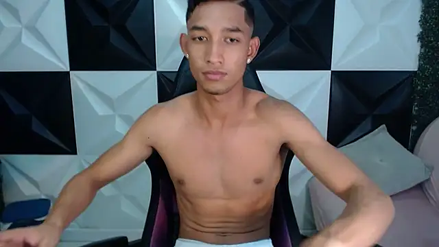jose sexycumm online show from February 22, 2025, 8:09 pm