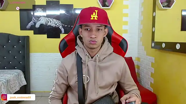 jose sexycumm online show from October 17, 2025, 8:11 pm