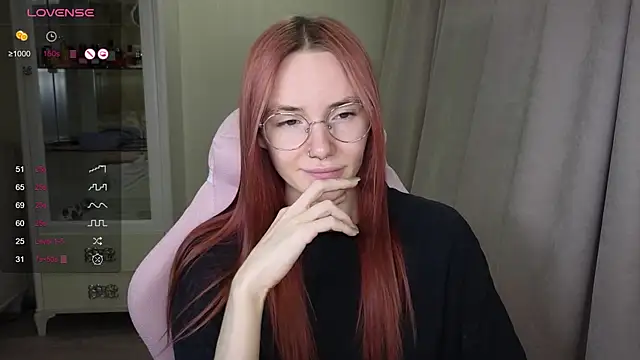 littlevildevil online show from November 8, 2025, 10:48 am