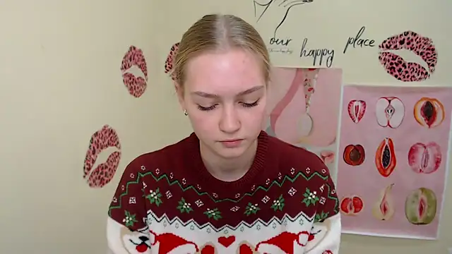 MademoiselleCl online show from January 5, 2025, 10:10 am