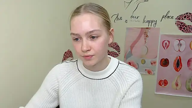 MademoiselleCl online show from January 17, 2025, 1:56 pm