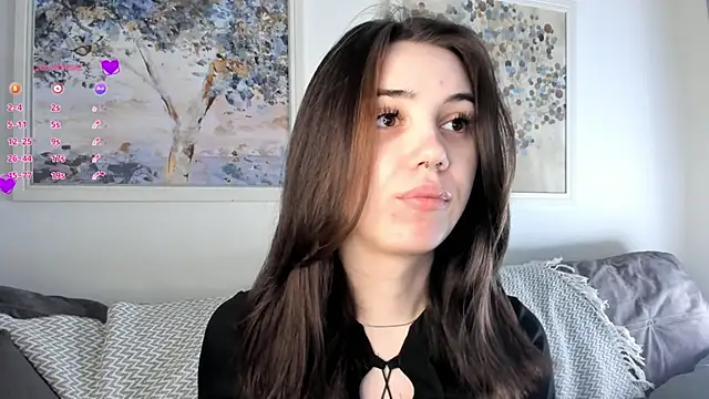 GillianDowdey online show from March 7, 2025, 1:31 am