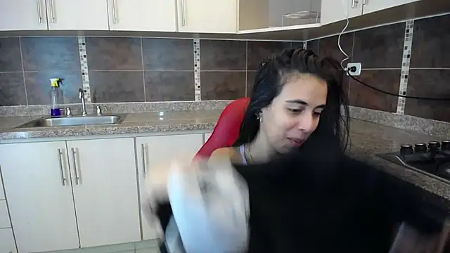 anna alvarez online show from March 16, 2025, 12:11 pm