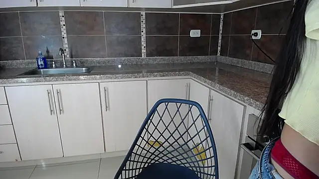 anna alvarez online show from February 14, 2026, 11:40 am