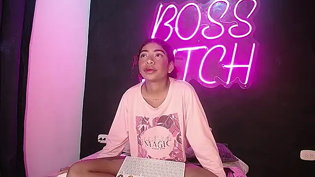 Snapshot of Anais__cooper_ chatting on December 1, 2024, 6:30 pm Anais cooper online show from December 1, 2024, 6:30 pm