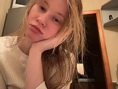 saint cat25 online show from February 21, 2025, 7:21 pm