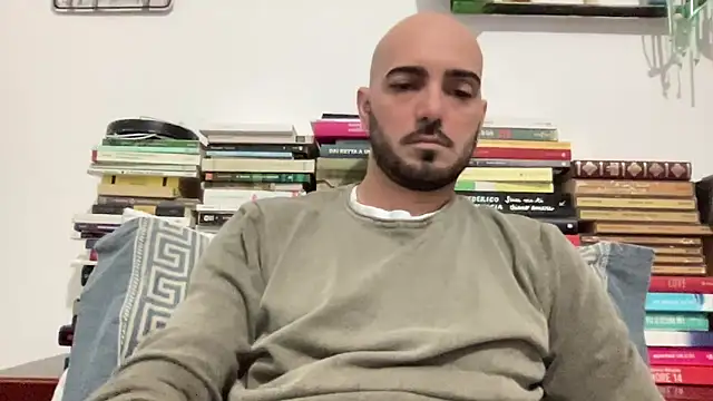 alessandromori91 online show from March 15, 2026, 9:32 pm