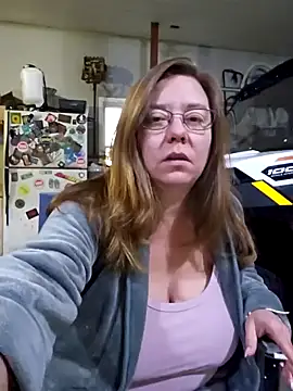 MsShelby40 online show from December 26, 2024, 10:31 pm