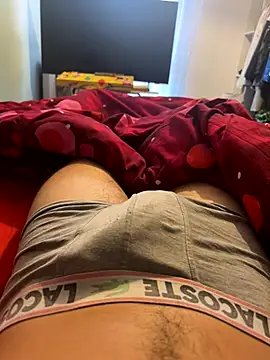 Snapshot of enzomlt chatting on December 15, 2025, 3:16 pm enzomlt online show from December 15, 2025, 3:16 pm