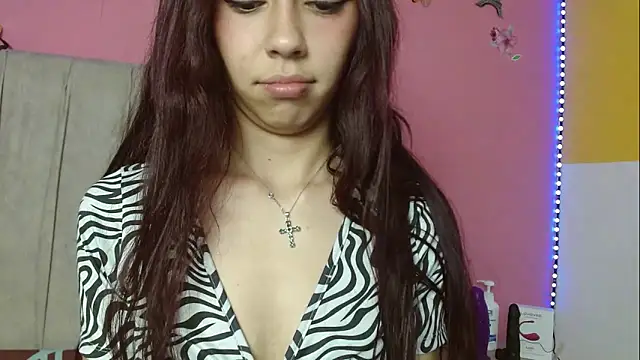 monicahotsex303av online show from January 29, 2025, 8:25 pm