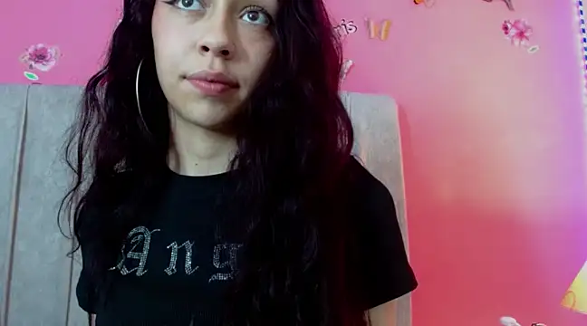 monicahotsex303av online show from March 6, 2025, 5:22 pm