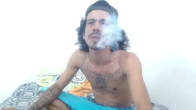 Snapshot of damian_bottom_bigcock chatting on December 14, 2024, 4:09 pm damian bottom bigcock online show from December 14, 2024, 4:09 pm