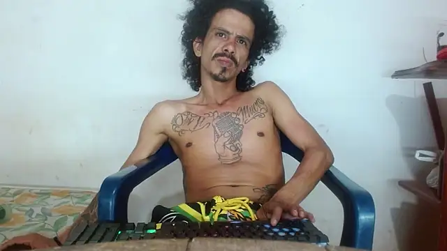 Snapshot of damian_bottom_bigcock chatting on December 28, 2024, 10:34 pm damian bottom bigcock online show from December 28, 2024, 10:34 pm