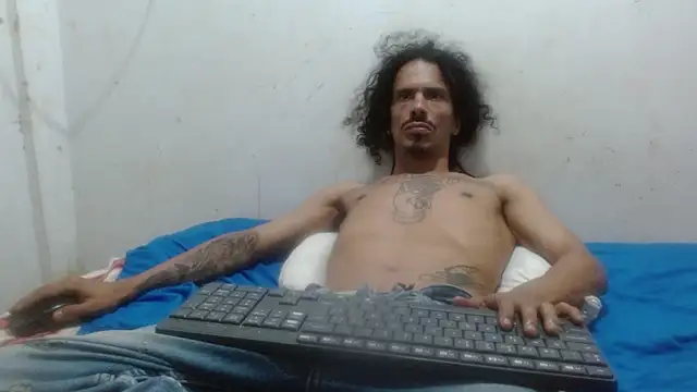 Snapshot of damian_bottom_bigcock chatting on December 17, 2025, 11:33 pm damian bottom bigcock online show from December 17, 2025, 11:33 pm