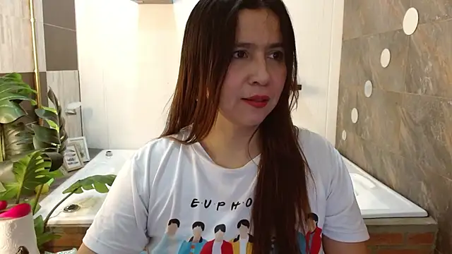 Snapshot of Heidy_Wells chatting on March 15, 2026, 12:55 pm Heidy Wells online show from March 15, 2026, 12:55 pm