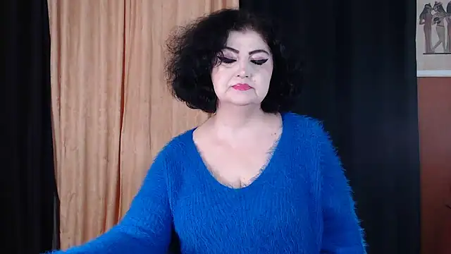  MissJ  online show from November 29, 2025, 1:36 pm