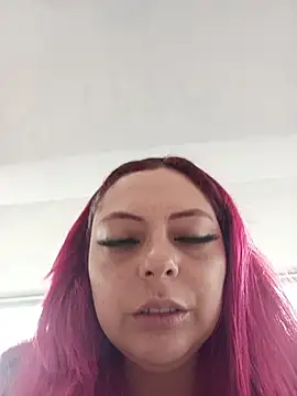 madelaine- online show from June 17, 2026, 7:26 pm