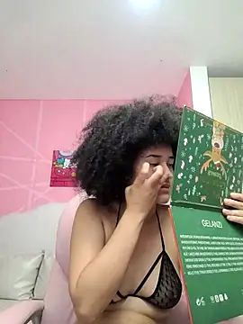 TwerkingAss online show from December 7, 2024, 4:31 am