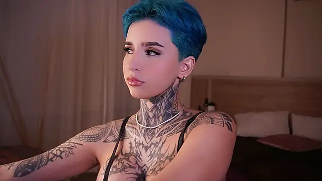 AliceShazaham  online show from February 15, 2025, 9:49 am