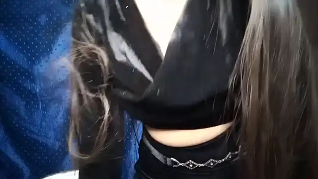 Sheela oshovadi online show from December 3, 2024, 3:00 pm