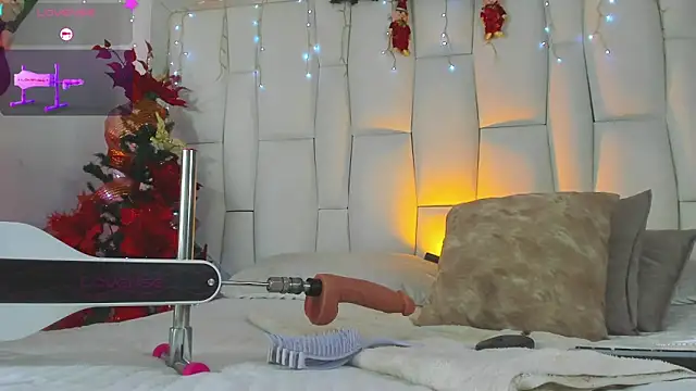 Regiina Doll online show from December 14, 2025, 11:09 pm