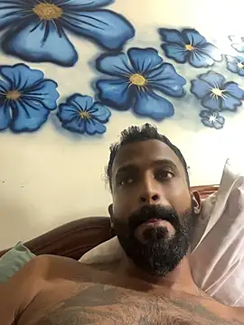 bigfatdick111 online show from May 28, 2026, 8:33 am