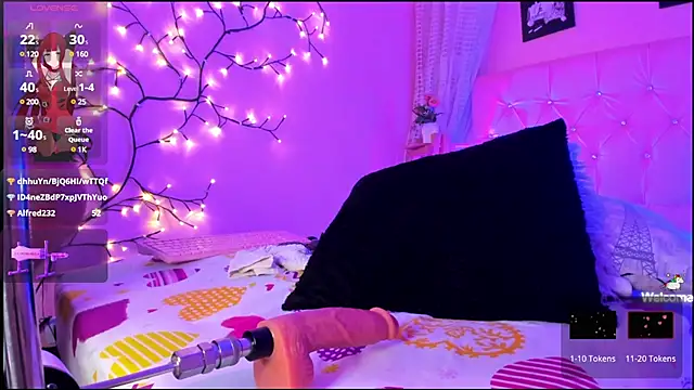 Dulce Girl  online show from December 17, 2024, 6:35 am