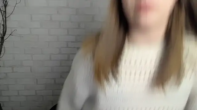 Sweet Doll Luna online show from December 29, 2024, 5:44 pm