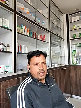 Raj1043 online show from December 3, 2025, 5:26 am