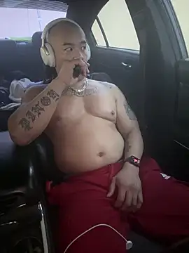 Snapshot of EatMyCake831 chatting on January 16, 2025, 7:20 pm EatMyCake831 online show from January 16, 2025, 7:20 pm