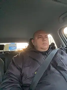 Snapshot of BigromeoXX chatting on November 12, 2025, 6:47 am BigromeoXX online show from November 12, 2025, 6:47 am