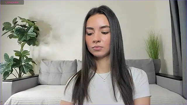 NicoleLuv online show from January 29, 2025, 1:07 pm