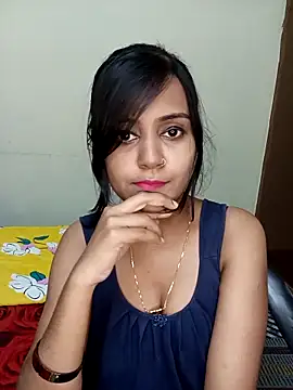Miss-Riyasingh online show from October 18, 2025, 5:03 pm