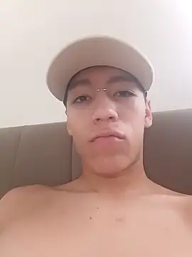 CRYBYT9 online show from September 14, 2025, 3:11 pm