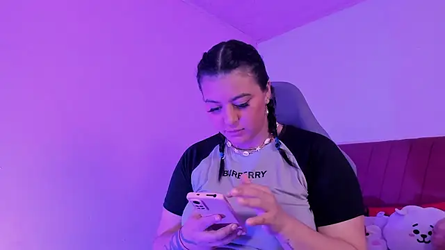 LorenaStevens online show from February 1, 2026, 2:26 pm