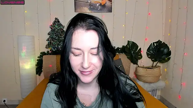 Snapshot of adell_berry chatting on December 20, 2024, 4:53 am adell berry online show from December 20, 2024, 4:53 am