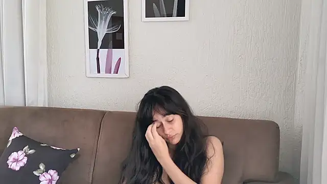 Blue butterfly online show from January 9, 2025, 11:36 am