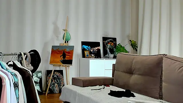 callmetori online show from March 9, 2025, 3:38 pm