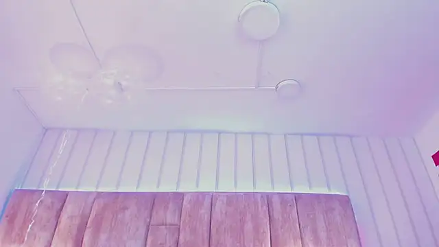 Cloesweet 1 online show from February 18, 2025, 3:32 pm