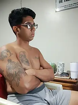 FitGeorge online show from November 15, 2025, 1:47 am