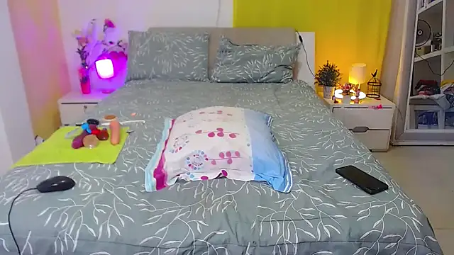 Snapshot of Kendralove31xxx chatting on January 25, 2025, 2:47 am Kendralove31xxx online show from January 25, 2025, 2:47 am